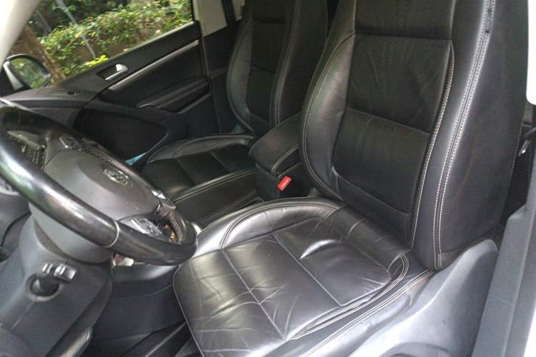 Used Volkswagen Tiguan 2016 280TSI Automatic Two-Wheel Drive Silk Road Comfort Edition Left Front Seat