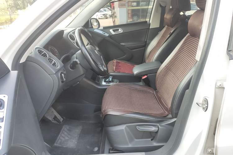 Used Volkswagen Tiguan 2016 280TSI Automatic Two-Wheel-Drive Silk Road Style Edition Left Front Seat