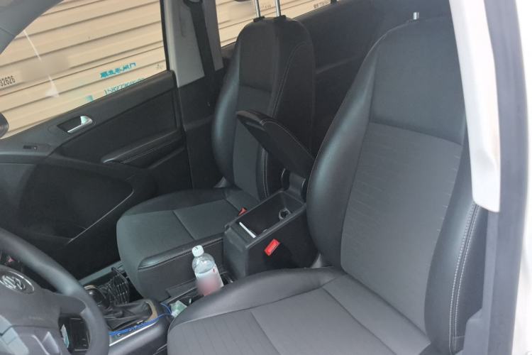 Used Volkswagen Tiguan 2016 280TSI Automatic Two-Wheel-Drive Silk Road Style Edition Left Front Seat