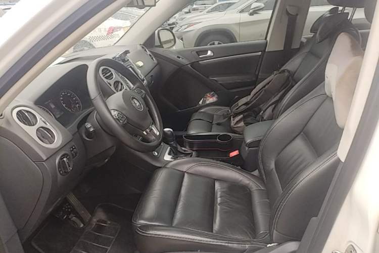 Used Volkswagen Tiguan 2016 300TSI Automatic Two-Wheel Drive Luxury Edition Left Front Seat