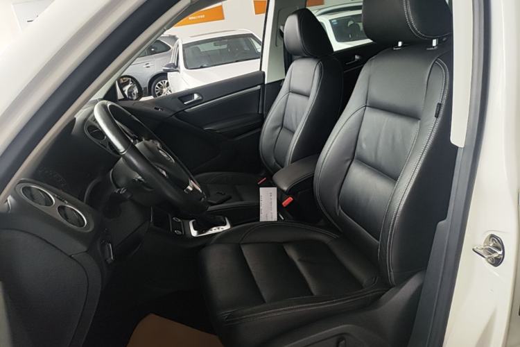 Used Volkswagen Tiguan 2016 300TSI Automatic Two-Wheel Drive Luxury Edition Left Front Seat