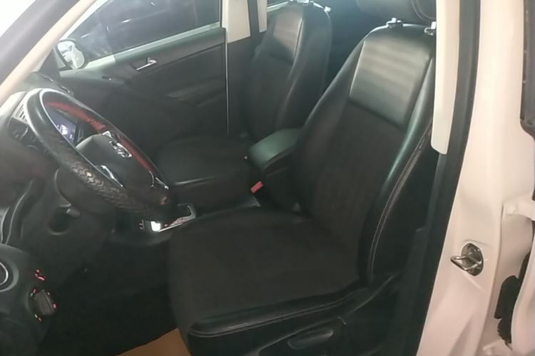 Used Volkswagen Tiguan 2016 280TSI Automatic Two-Wheel-Drive Silk Road Style Edition Left Front Seat