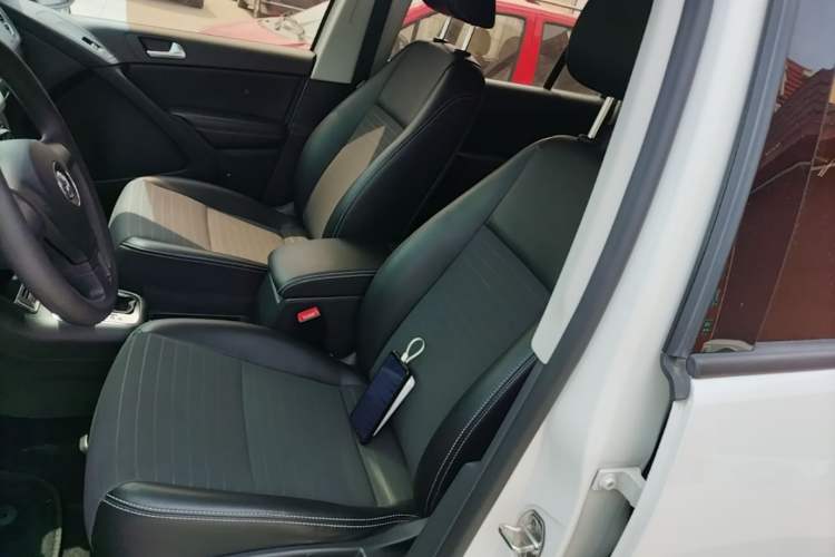 Used Volkswagen Tiguan 2016 280TSI Automatic Two-Wheel-Drive Silk Road Style Edition Left Front Seat