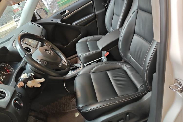 Used Volkswagen Tiguan 2016 280TSI Automatic Two-Wheel Drive Silk Road Comfort Edition Left Front Seat