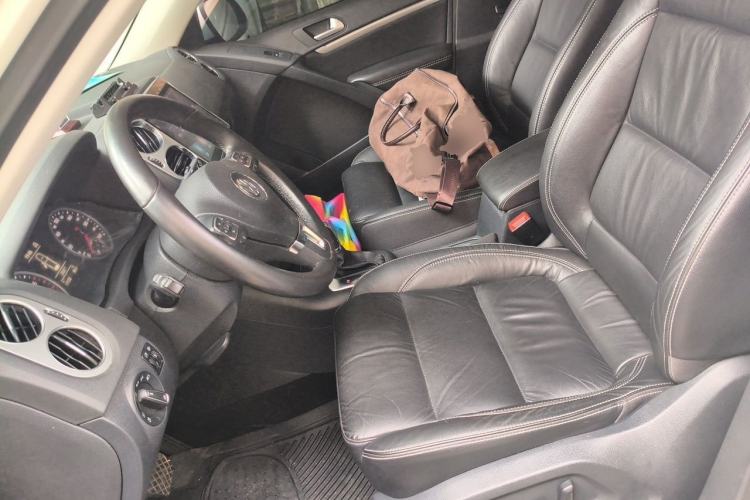 Used Volkswagen Tiguan 2016 280TSI Automatic Two-Wheel Drive Silk Road Comfort Edition Left Front Seat