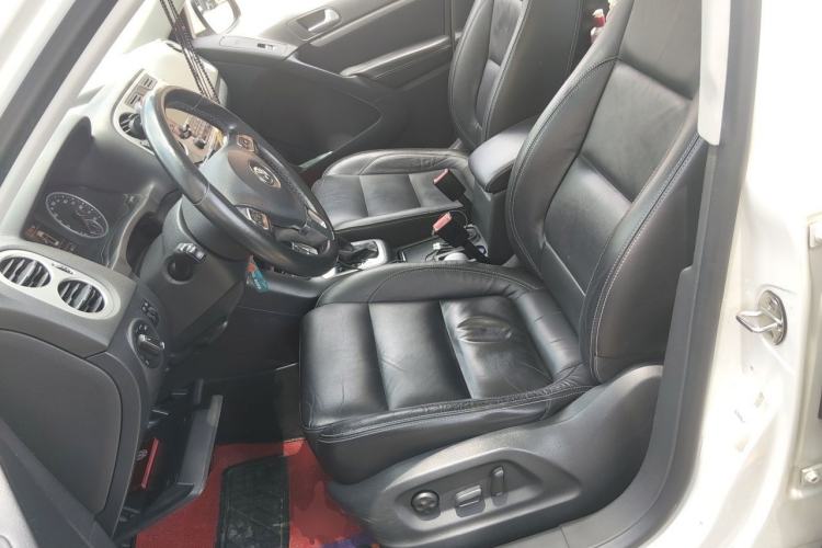 Used Volkswagen Tiguan 2016 280TSI Automatic Two-Wheel Drive Silk Road Comfort Edition Left Front Seat