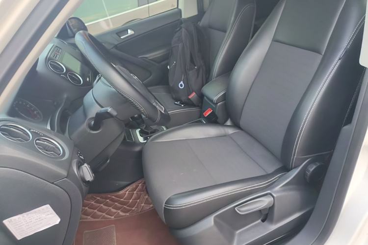 Used Volkswagen Tiguan 2016 280TSI Automatic Two-Wheel-Drive Silk Road Style Edition Left Front Seat