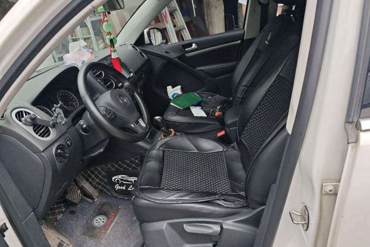 Used Volkswagen Tiguan 2016 300TSI Automatic All-Wheel Drive Fashion Vision Edition Left Front Seat