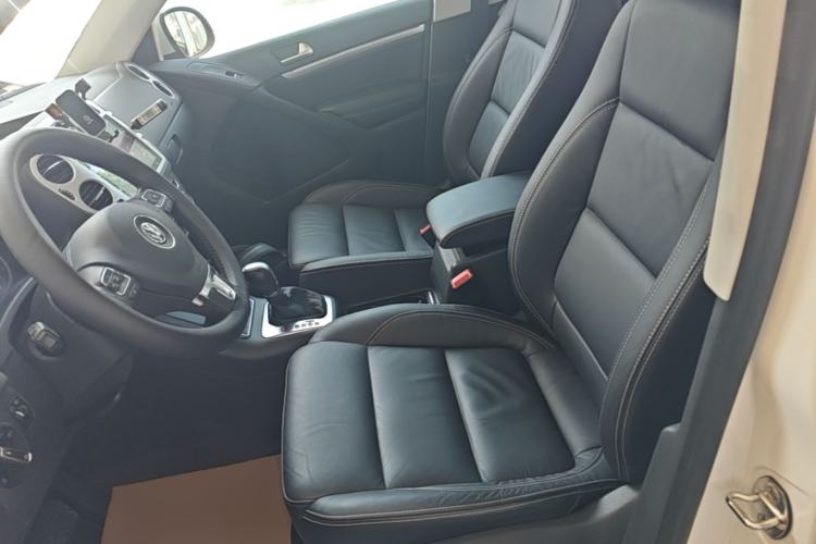 Used Volkswagen Tiguan 2016 280TSI Automatic Two-Wheel Drive Silk Road Comfort Edition Left Front Seat