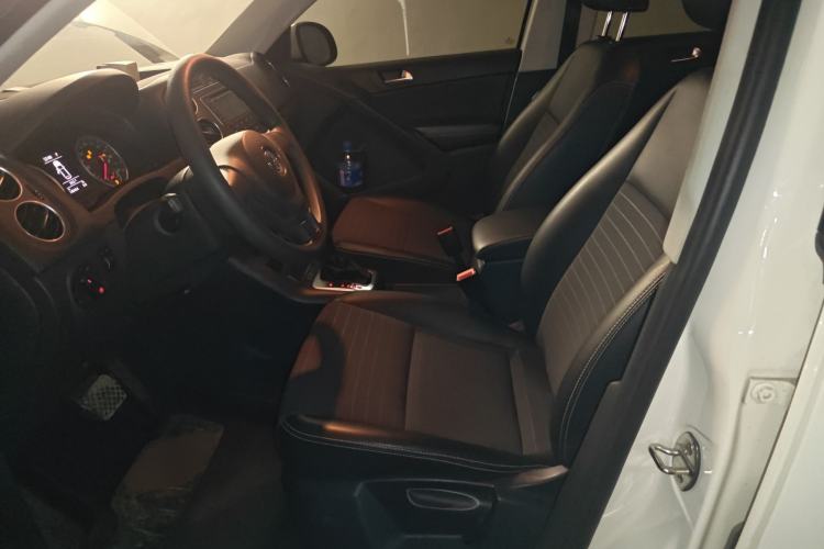 Used Volkswagen Tiguan 2016 280TSI Automatic Two-Wheel-Drive Silk Road Style Edition Left Front Seat