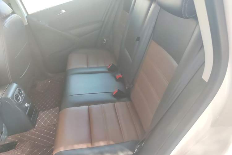 Used Volkswagen Tiguan 2016 300TSI Automatic Two-Wheel Drive Trend Edition Left Rear Seat