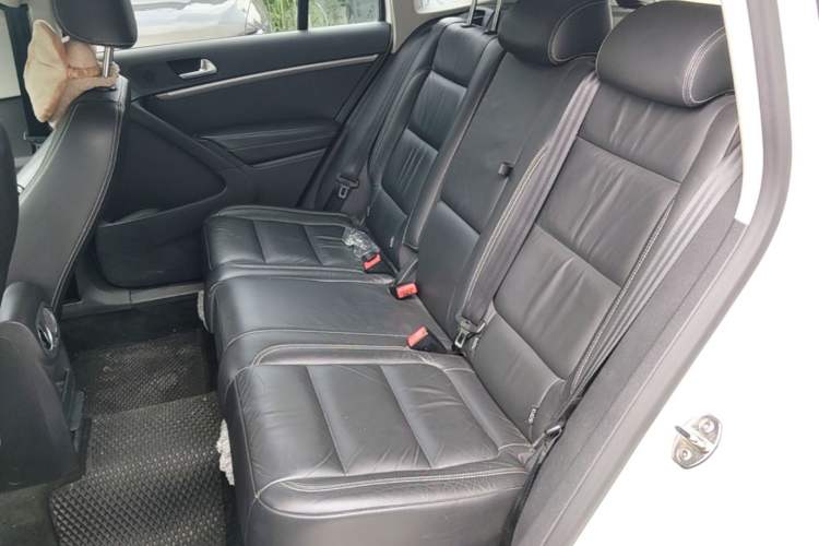 Used Volkswagen Tiguan 2016 300TSI Automatic Two-Wheel Drive Comfort Edition Left Rear Seat