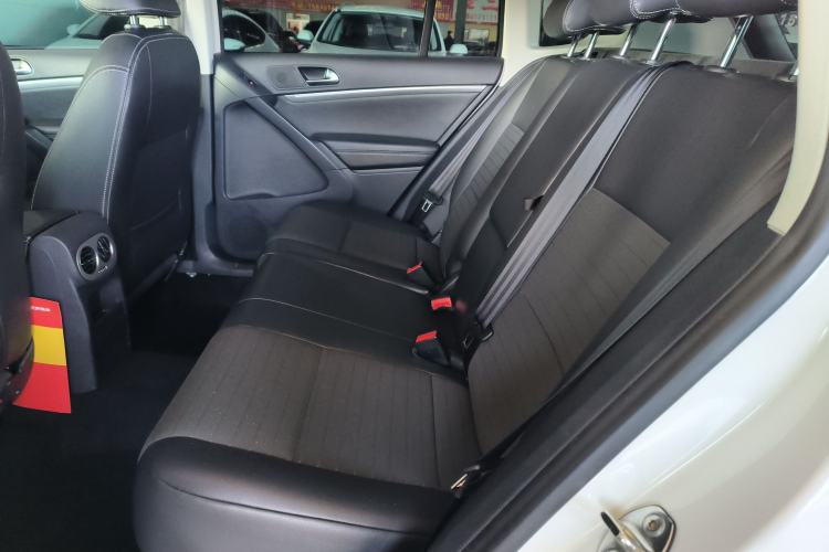 Used Volkswagen Tiguan 2016 300TSI Automatic All-Wheel Drive Fashion Vision Edition Left Rear Seat
