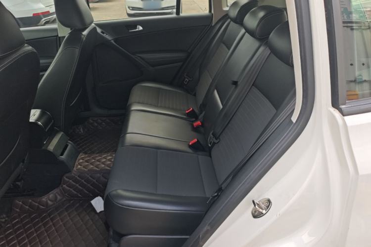 Used Volkswagen Tiguan 2016 300TSI Automatic Two-Wheel Drive Trend Edition Left Rear Seat