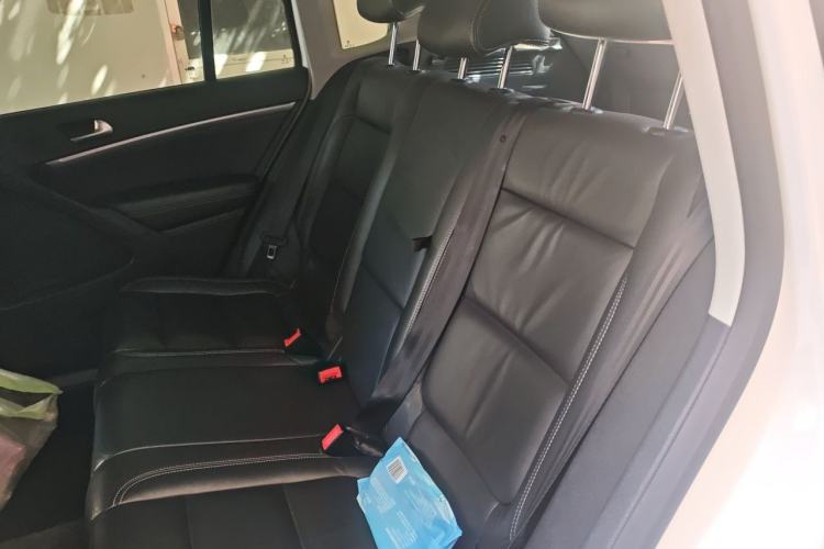 Used Volkswagen Tiguan 2016 300TSI Automatic Two-Wheel Drive Comfort Edition Left Rear Seat