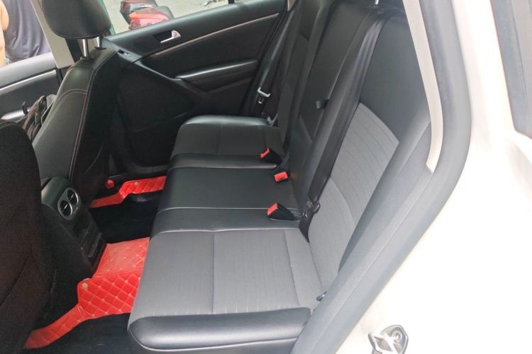 Used Volkswagen Tiguan 2016 300TSI Automatic All-Wheel Drive Fashion Vision Edition Left Rear Seat
