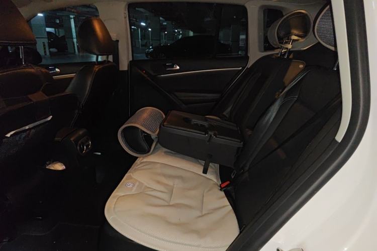 Used Volkswagen Tiguan 2016 300TSI Automatic Two-Wheel Drive Luxury Edition Left Rear Seat