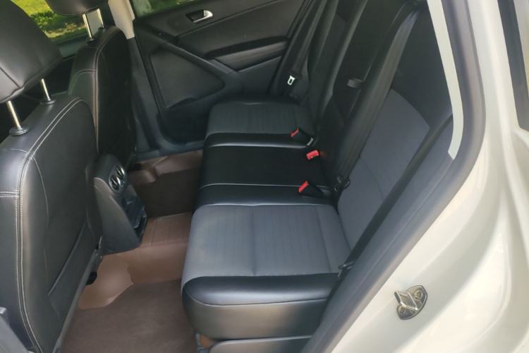 Used Volkswagen Tiguan 2016 300TSI Automatic Two-Wheel Drive Trend Edition Left Rear Seat