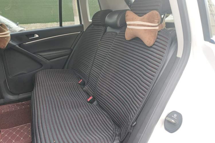 Used Volkswagen Tiguan 2016 300TSI Automatic Two-Wheel Drive Luxury Edition Left Rear Seat