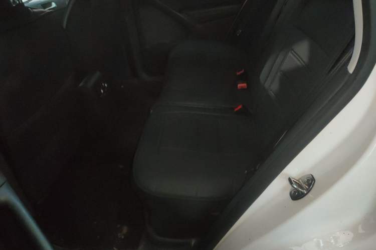 Used Volkswagen Tiguan 2016 280TSI Automatic Two-Wheel-Drive Silk Road Style Edition Left Rear Seat
