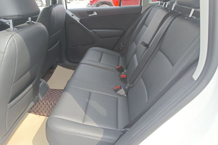 Used Volkswagen Tiguan 2016 300TSI Automatic Two-Wheel Drive Trend Edition Left Rear Seat
