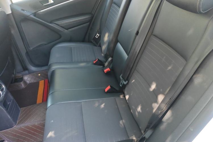 Used Volkswagen Tiguan 2016 300TSI Automatic All-Wheel Drive Fashion Vision Edition Left Rear Seat