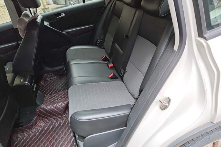 Used Volkswagen Tiguan 2016 300TSI Automatic Two-Wheel Drive Trend Edition Left Rear Seat