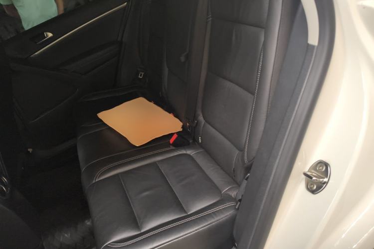 Used Volkswagen Tiguan 2016 280TSI Automatic Two-Wheel Drive Silk Road Comfort Edition Left Rear Seat