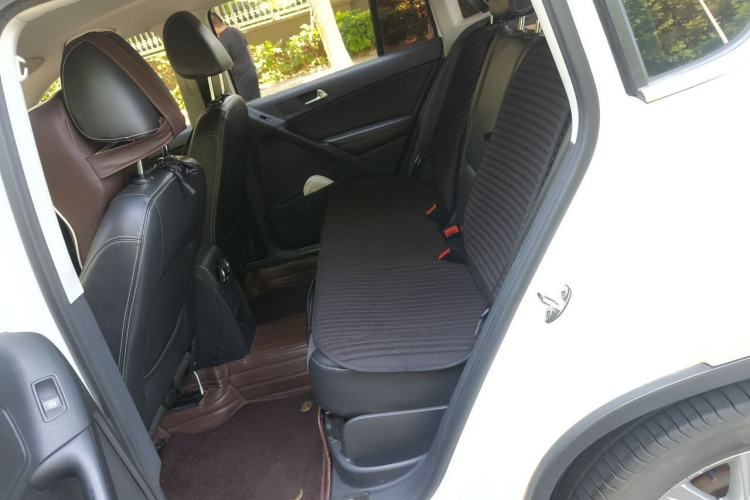 Used Volkswagen Tiguan 2016 280TSI Automatic Two-Wheel-Drive Silk Road Style Edition Left Rear Seat