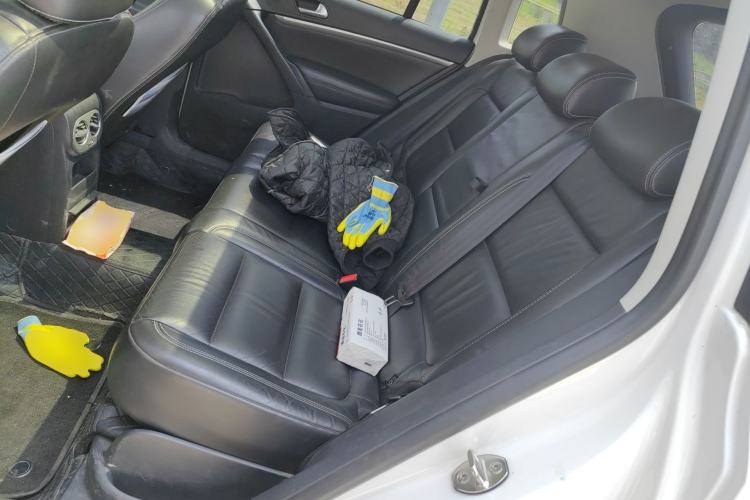 Used Volkswagen Tiguan 2016 280TSI Automatic Two-Wheel Drive Silk Road Comfort Edition Left Rear Seat