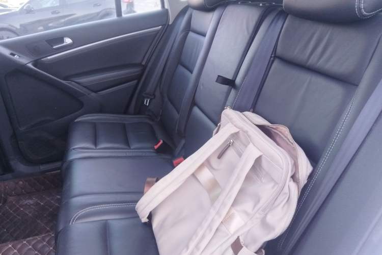 Used Volkswagen Tiguan 2016 300TSI Automatic Two-Wheel Drive Comfort Edition Left Rear Seat
