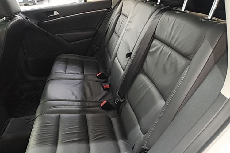 Used Volkswagen Tiguan 2016 300TSI Automatic Two-Wheel Drive Comfort Edition Left Rear Seat