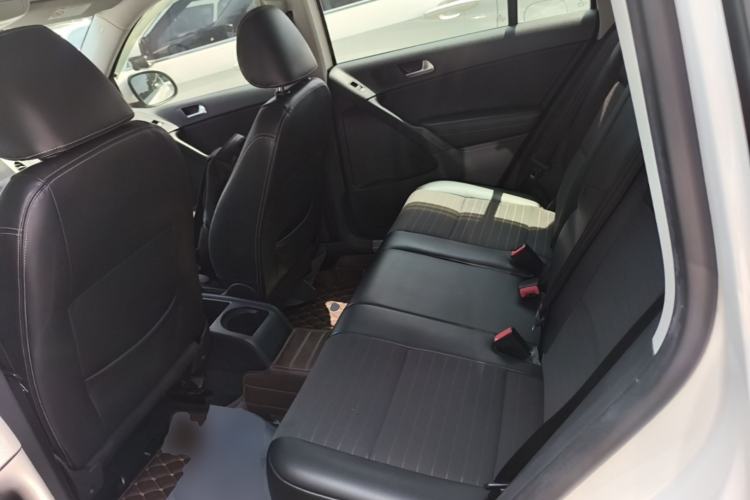 Used Volkswagen Tiguan 2016 300TSI Automatic Two-Wheel Drive Trend Edition Left Rear Seat