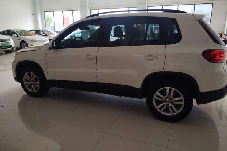 Used Volkswagen Tiguan 2016 300TSI Automatic Two-Wheel Drive Trend Edition Left Side