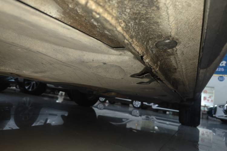Used Volkswagen Tiguan 2016 300TSI Automatic Two-Wheel Drive Trend Edition Left Side Sill
