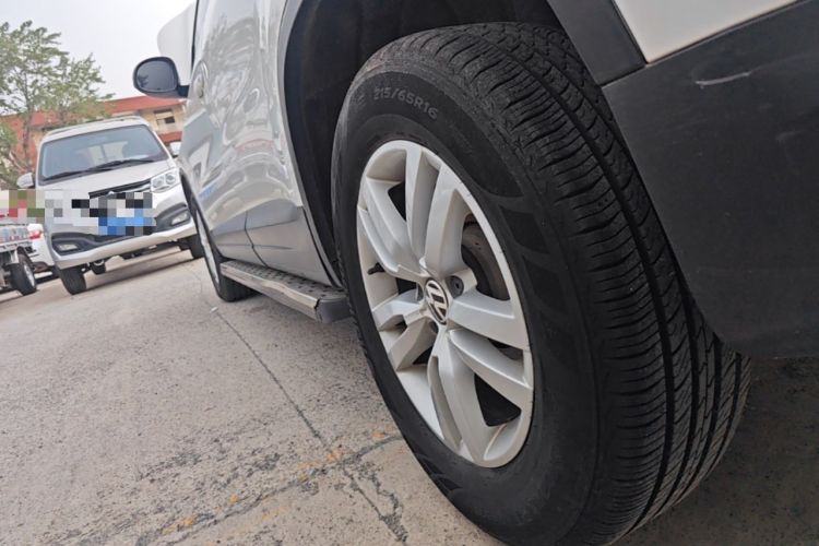 Used Volkswagen Tiguan 2016 300TSI Automatic Two-Wheel Drive Trend Edition Left Side Sill