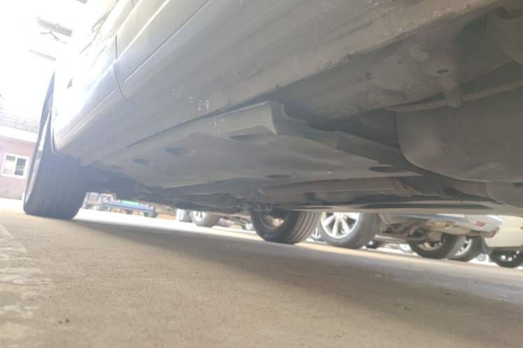 Used Volkswagen Tiguan 2016 280TSI Automatic Two-Wheel Drive Silk Road Comfort Edition Left Side Sill