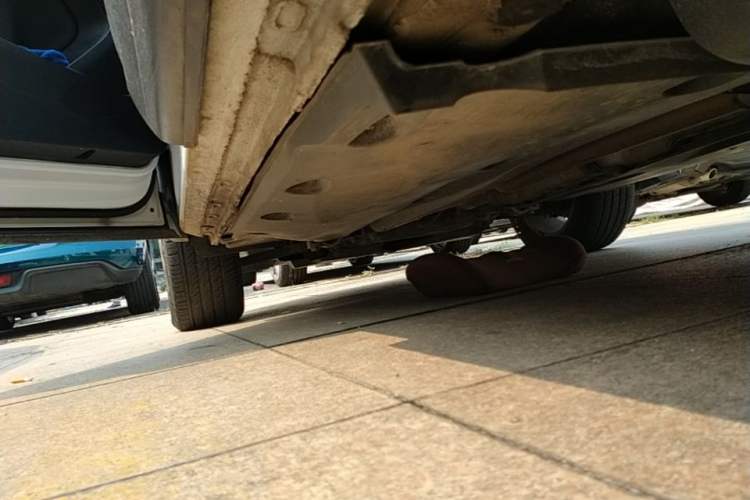 Used Volkswagen Tiguan 2016 280TSI Automatic Two-Wheel-Drive Silk Road Style Edition Left Side Sill