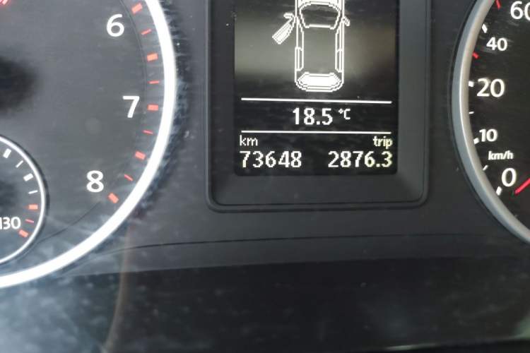 Used Volkswagen Tiguan 2016 280TSI Automatic Two-Wheel-Drive Silk Road Style Edition Odometer Close Up