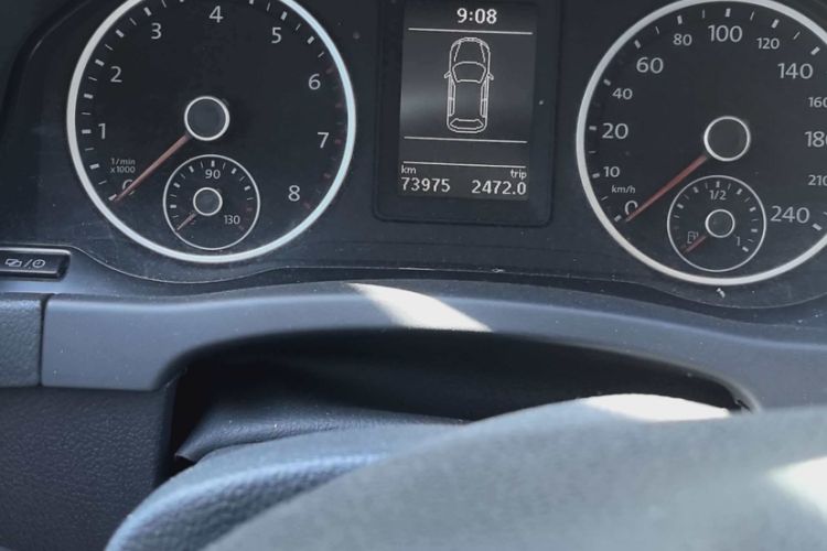 Used Volkswagen Tiguan 2016 300TSI Automatic Two-Wheel Drive Trend Edition Odometer Close Up