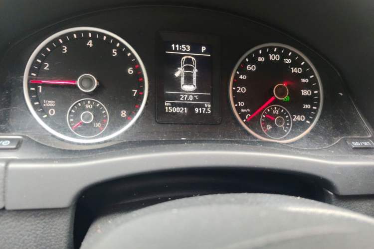 Used Volkswagen Tiguan 2016 280TSI Automatic Two-Wheel-Drive Silk Road Style Edition Odometer Close Up