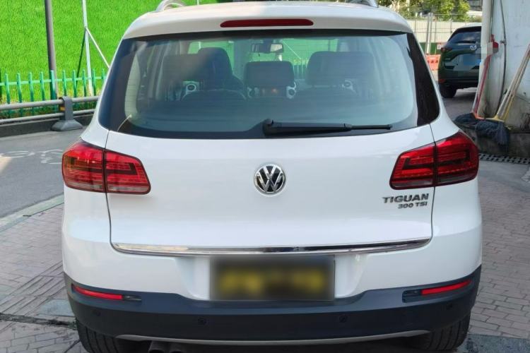 Used Volkswagen Tiguan 2016 300TSI Automatic Two-Wheel Drive Luxury Edition Rear