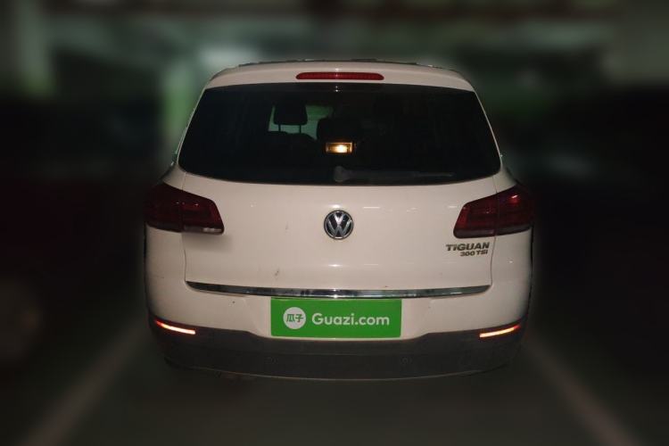 Used Volkswagen Tiguan 2016 300TSI Automatic All-Wheel Drive Luxury Edition Rear