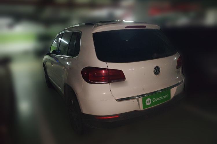 Used Volkswagen Tiguan 2016 300TSI Automatic All-Wheel Drive Luxury Edition Rear Left 45 Deg