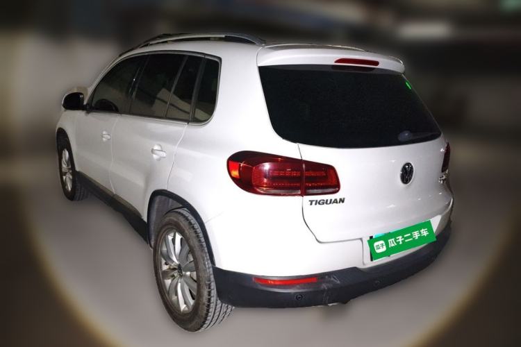 Used Volkswagen Tiguan 2016 2.0 TSI Four-Wheel Drive Standard Version Rear Left 45 Deg
