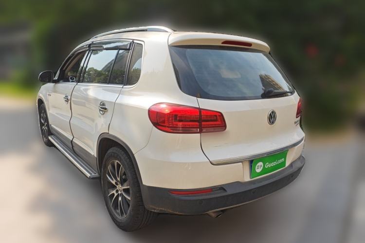 Used Volkswagen Tiguan 2016 300TSI Automatic All-Wheel Drive Luxury Edition Rear Left 45 Deg
