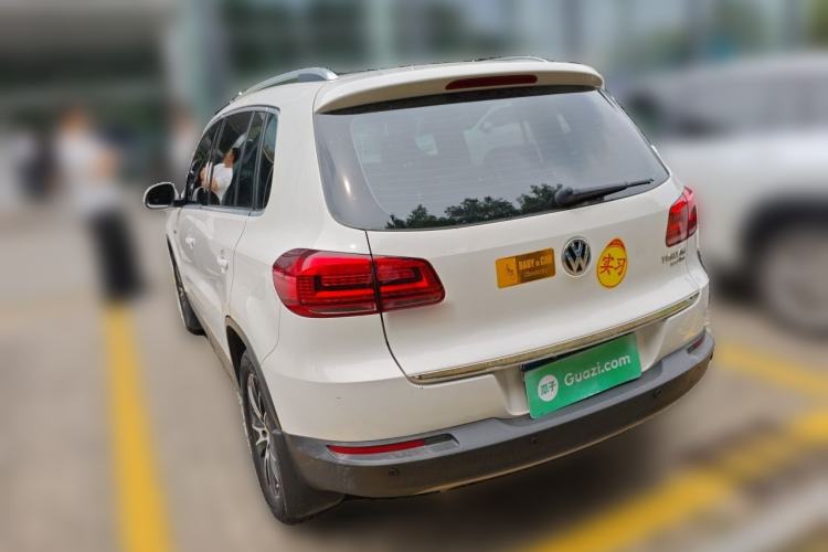 Used Volkswagen Tiguan 2016 300TSI Automatic All-Wheel Drive Luxury Edition Rear Left 45 Deg