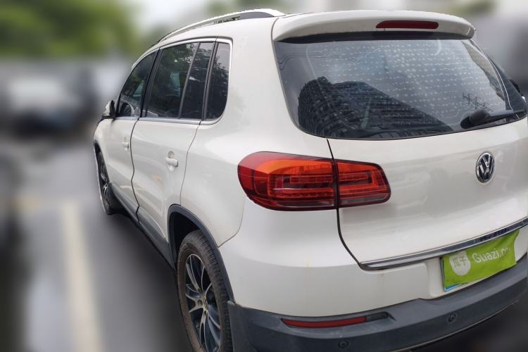Used Volkswagen Tiguan 2016 300TSI Automatic Two-Wheel Drive Luxury Edition Rear Left 45 Deg