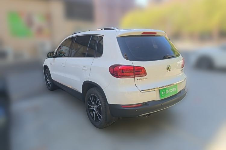 Used Volkswagen Tiguan 2016 300TSI Automatic All-Wheel Drive Luxury Edition Rear Left 45 Deg