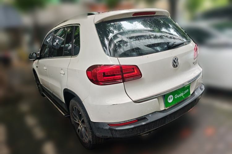 Used Volkswagen Tiguan 2016 300TSI Automatic All-Wheel Drive Luxury Edition Rear Left 45 Deg